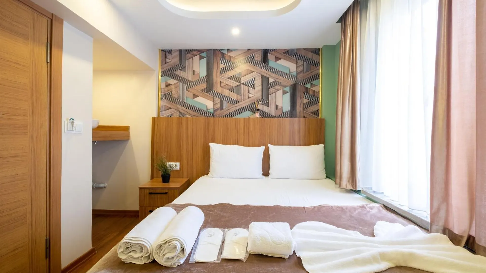 Istanbulites Hotel