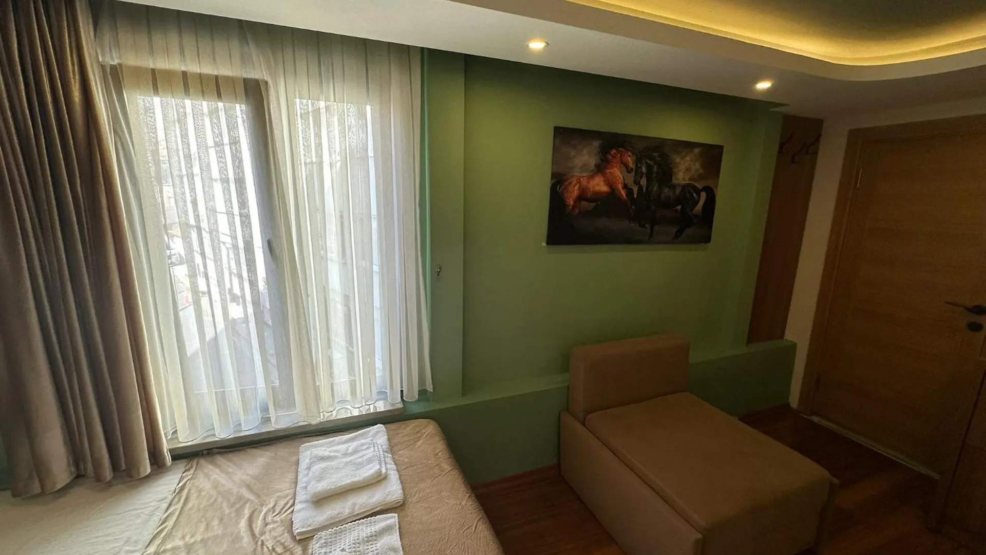 Istanbulites Hotel